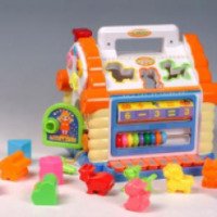 Развивающая игрушка Huile Toys "Домик"