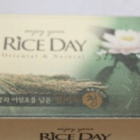 Мыло с рисовыми отрубями, лотосом и хауттюнией Rice Day