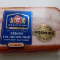 Мясной продукт из свинины Омский Бекон "Бекон традиционный копчено-вареный"