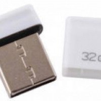 USB Flash drive Qumo Nano
