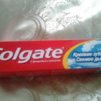 Зубная паста Colgate с фтором и кальцием