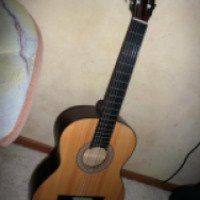 Классическая гитара Cremona