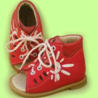 Детская обувь Totto