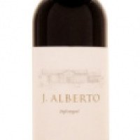 Вино Bodega Noemia de Patagonia J. Alberto