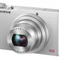 Цифровой фотоаппарат Fujifilm XQ1