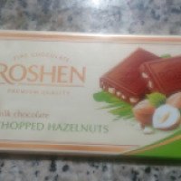 Молочный шоколад Roshen Milk Chocolate Chopped hazelnuts