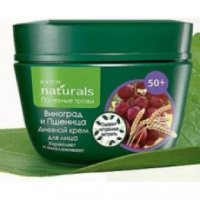 Дневной крем для лица Аvon Naturals "Виноград и пшеница" 50+