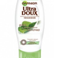 Бальзам-ополаскиватель для волос Garnier Ultra Doux "Увлажнение" с алоэ и растительным молочком