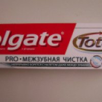Зубная паста Colgate Total Pro межзубная чистка